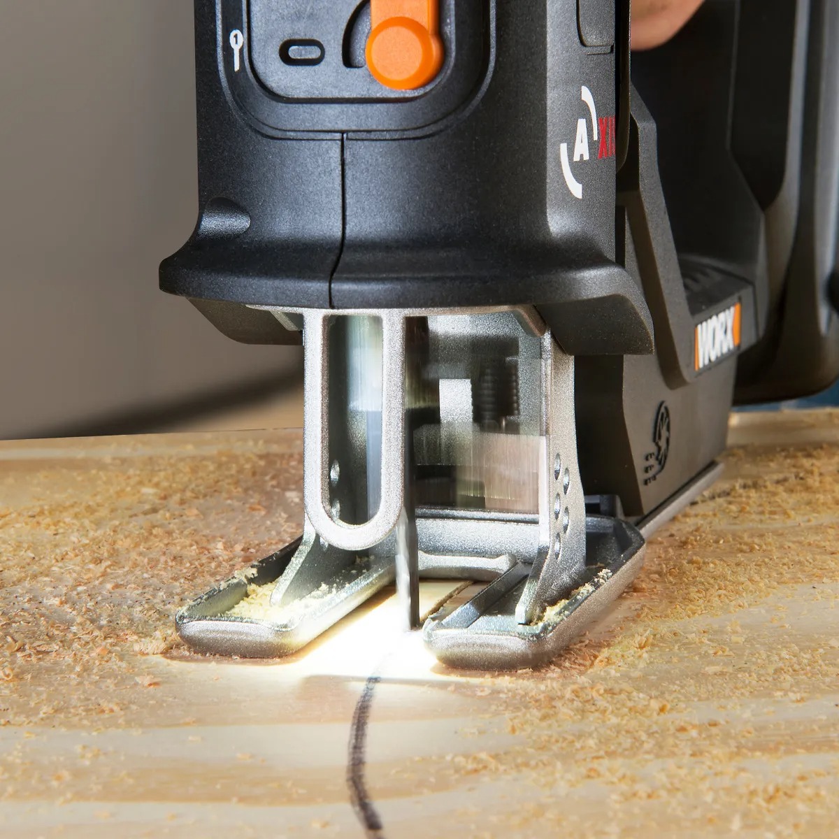 WORX WX550L 20V Power Share Axis Reciprocating & Jig Saw Review